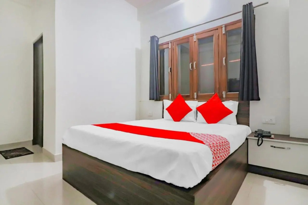 Rajlakshmi Guest House