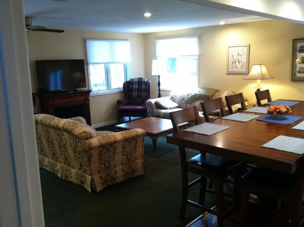 Cypress River Inn & Spa