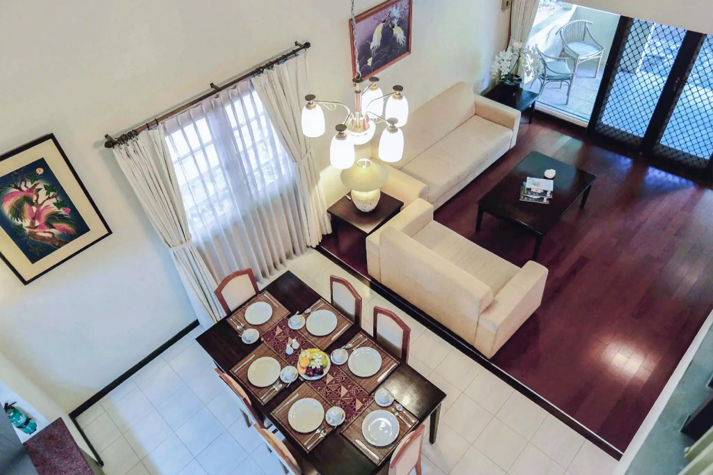 Whiz Residence Darmo Harapan Surabaya
