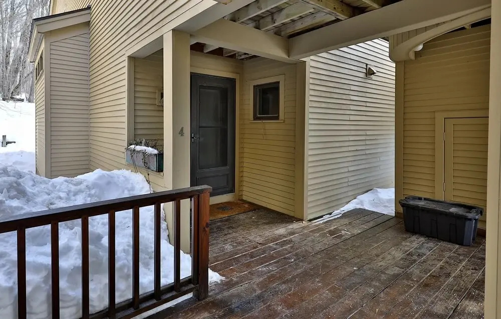 Skiers! Fox Hollow 2br/2ba Condo. Across From Pico, Minutes To Killington 2 Bedroom Condo