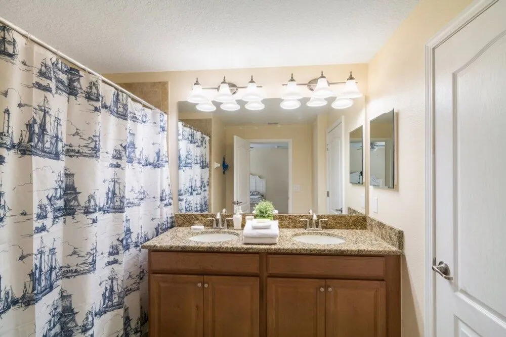 Paradise Palms 2903