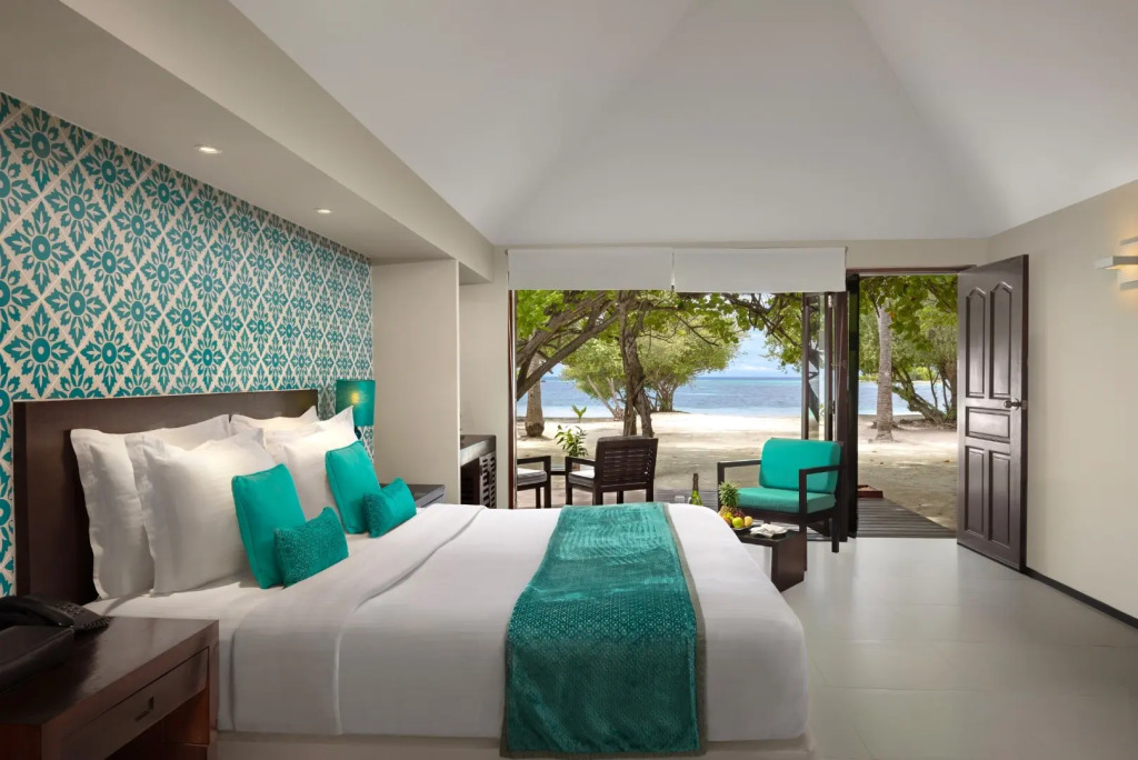 Adaaran Select Huduran Fushi
