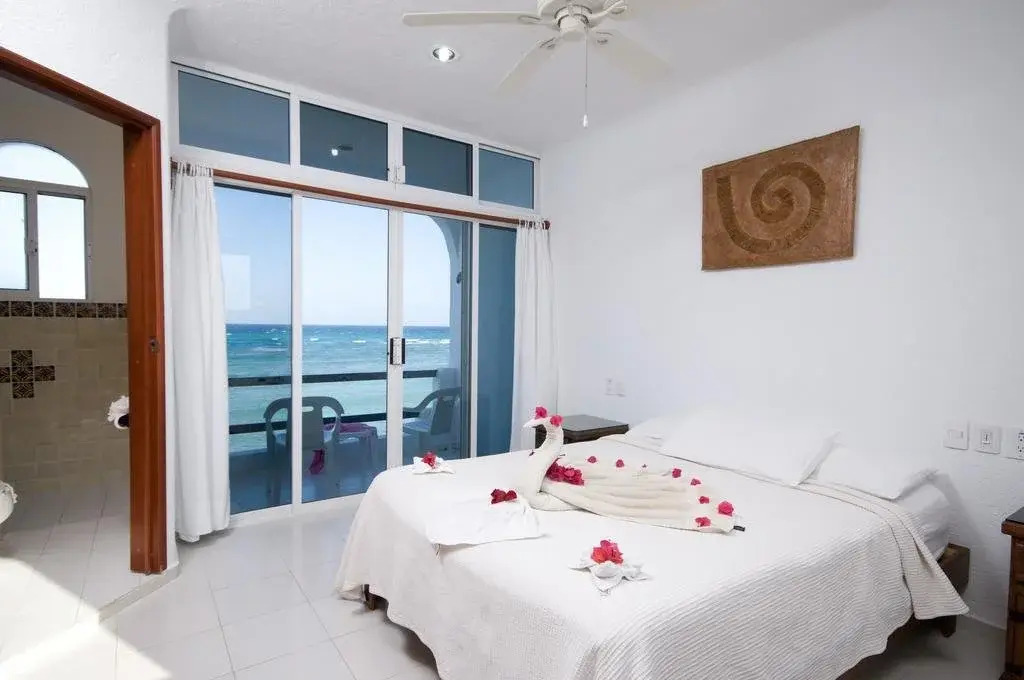 Del Sol Beachfront