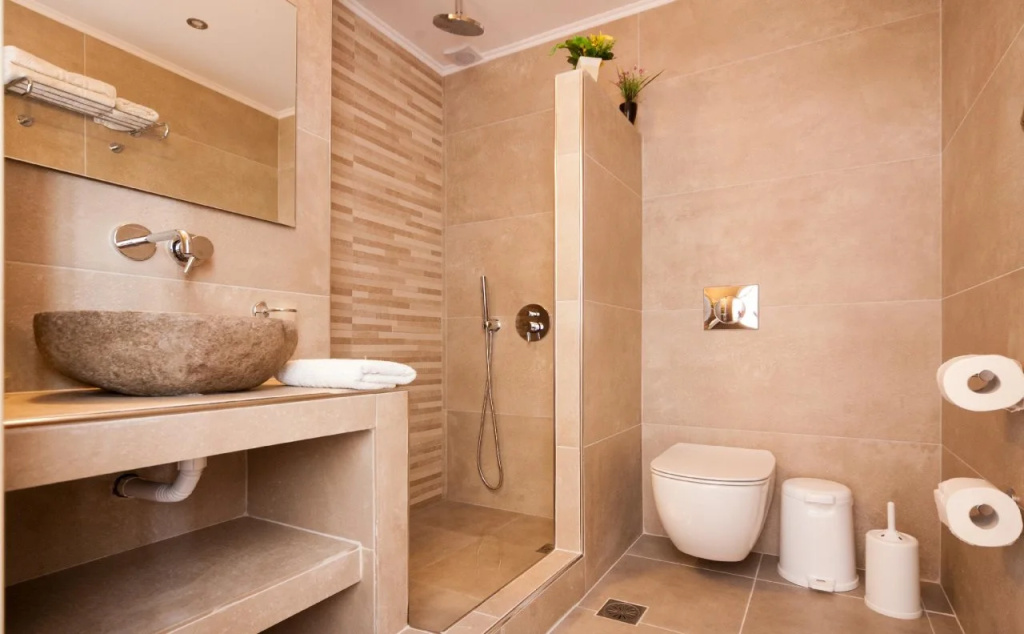 Irinis Rooms Fteouras
