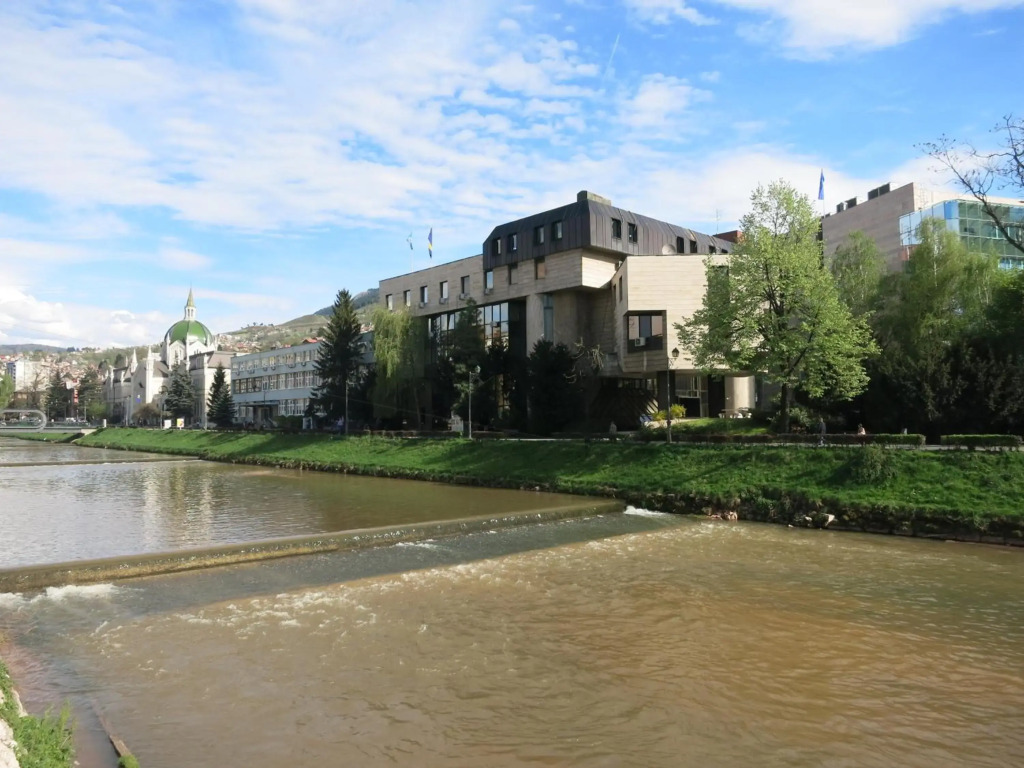 The Riverside Apartment