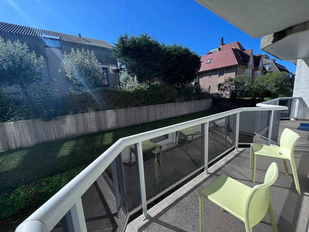 Central Apartment Near the Beach