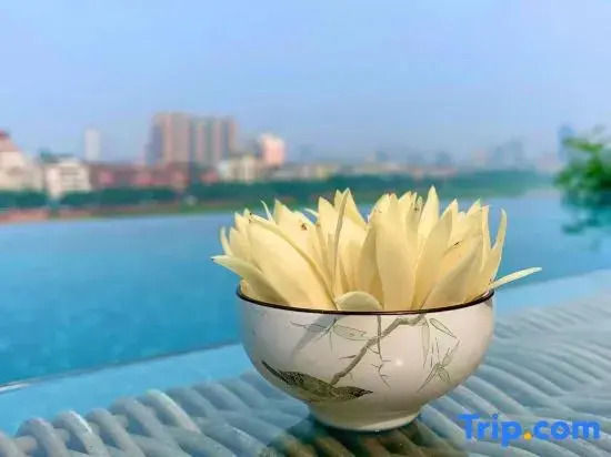 Zhenshan Qigu Hostel