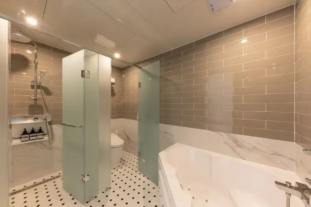 Browndot Hotel