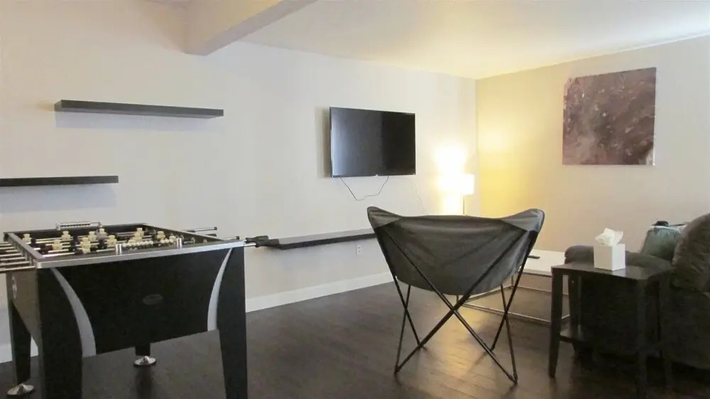 2524 Mesa