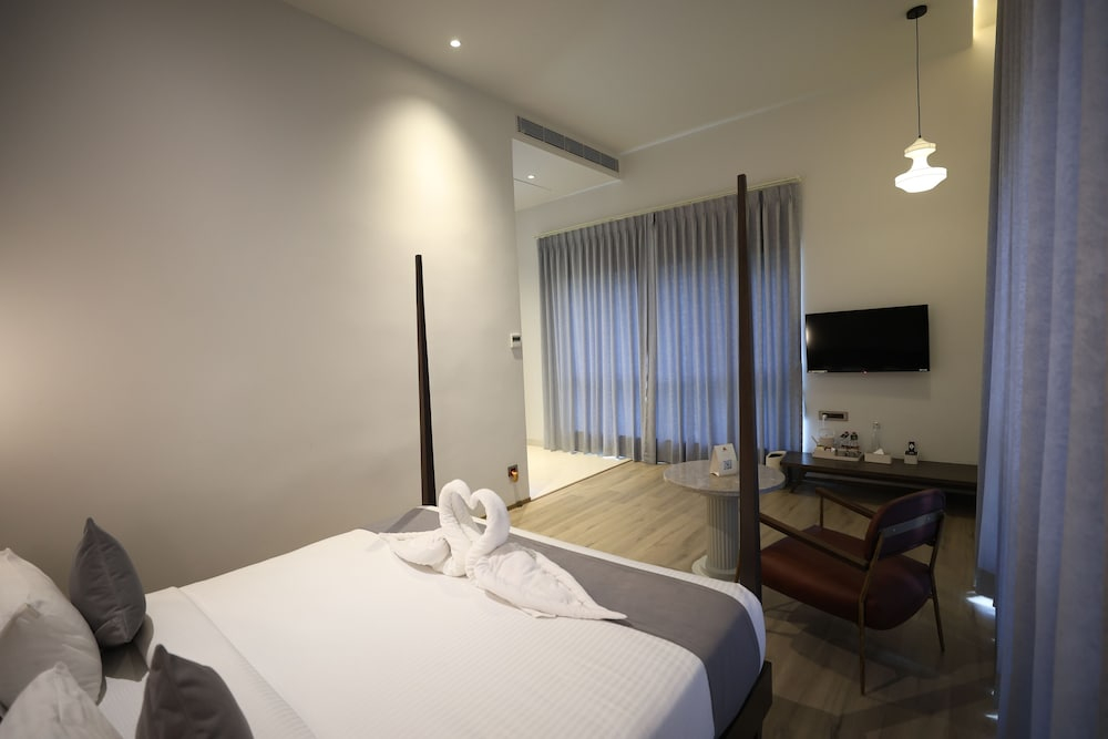 Vinaika Eco-Resort
