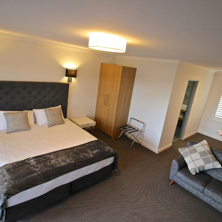 Quays Hotel
