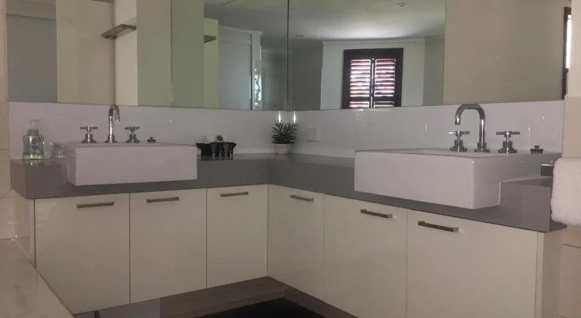 Wongalinga Absolute Beachfront Unit 9 2 Bedroom