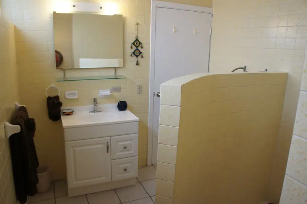 Caracol Peninsula 549-A - 2 Br home