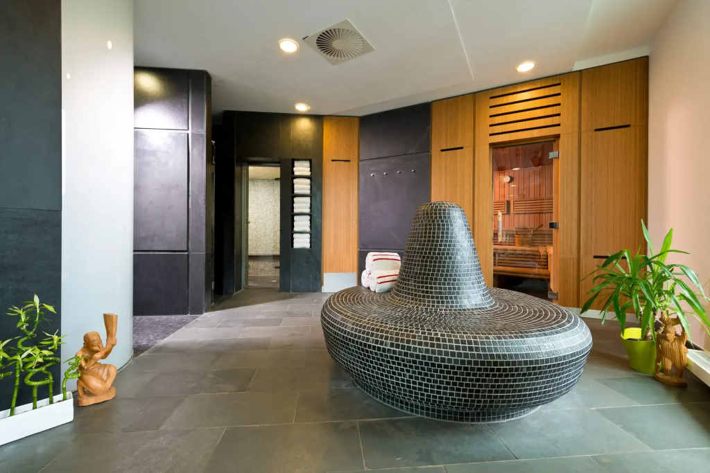 Adrema Hotel