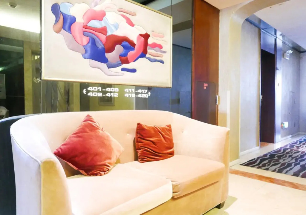 Rhea Boutique Hotel-Railway Station