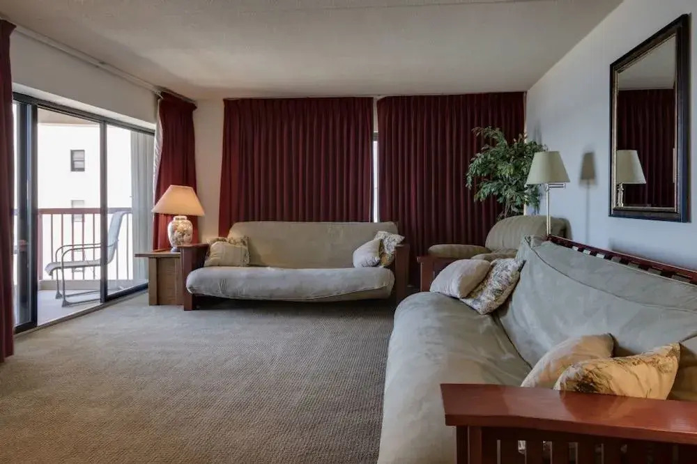 Rainbow 709 - 1 Br Condo