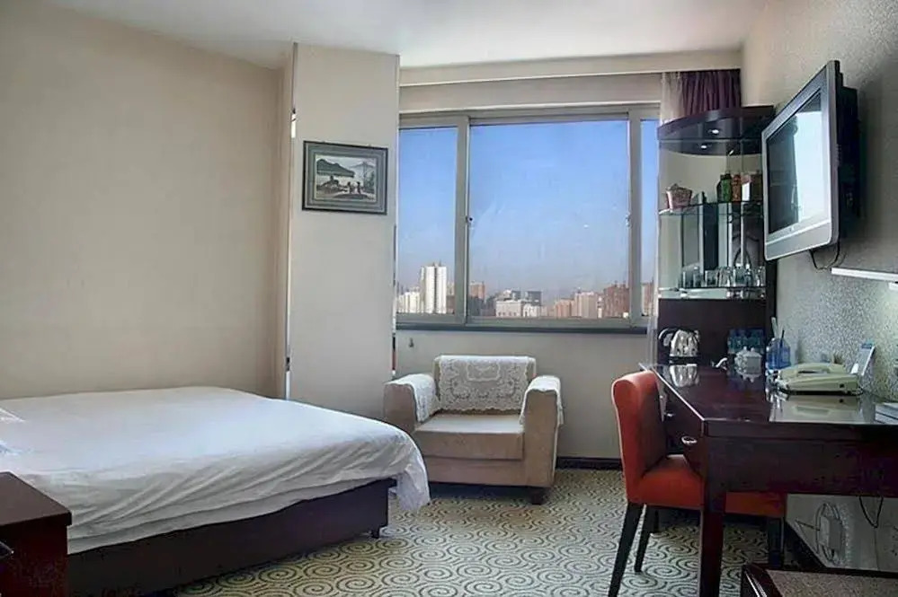 New Era Hotel