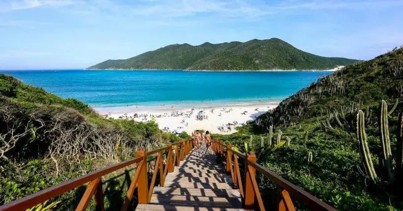 kitnet a 1 quadra da Praia Grande - RJ