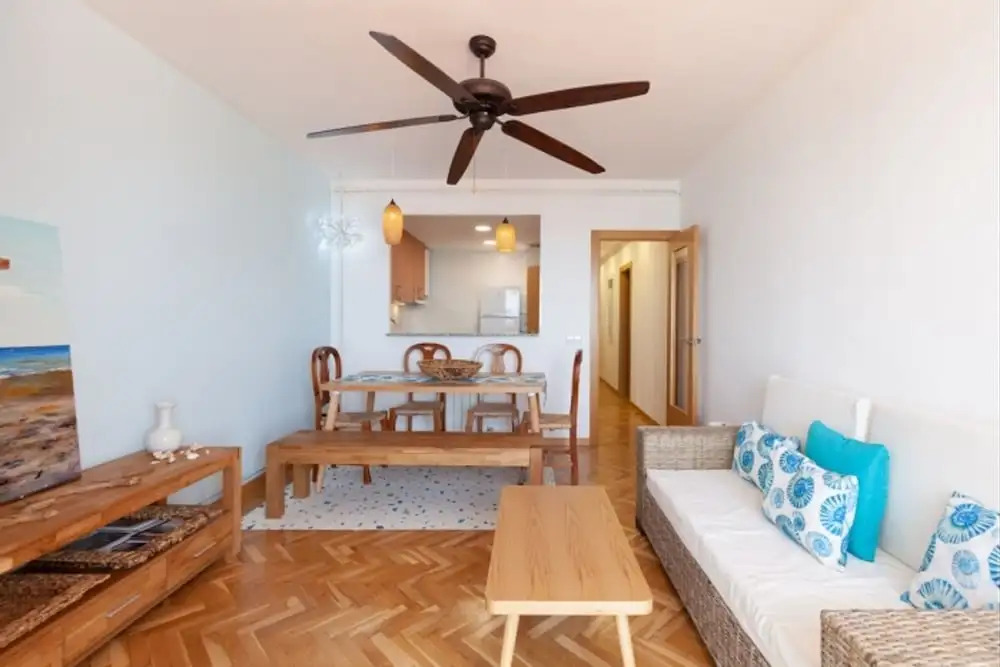 Th163 Apartamento Via Augusta con Vistas al mar