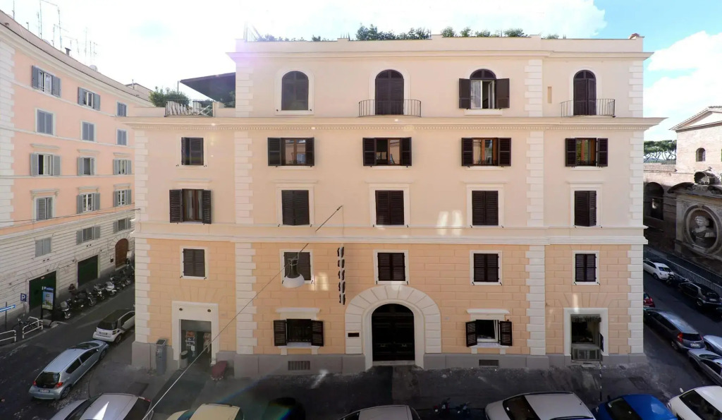 Hotel Golden