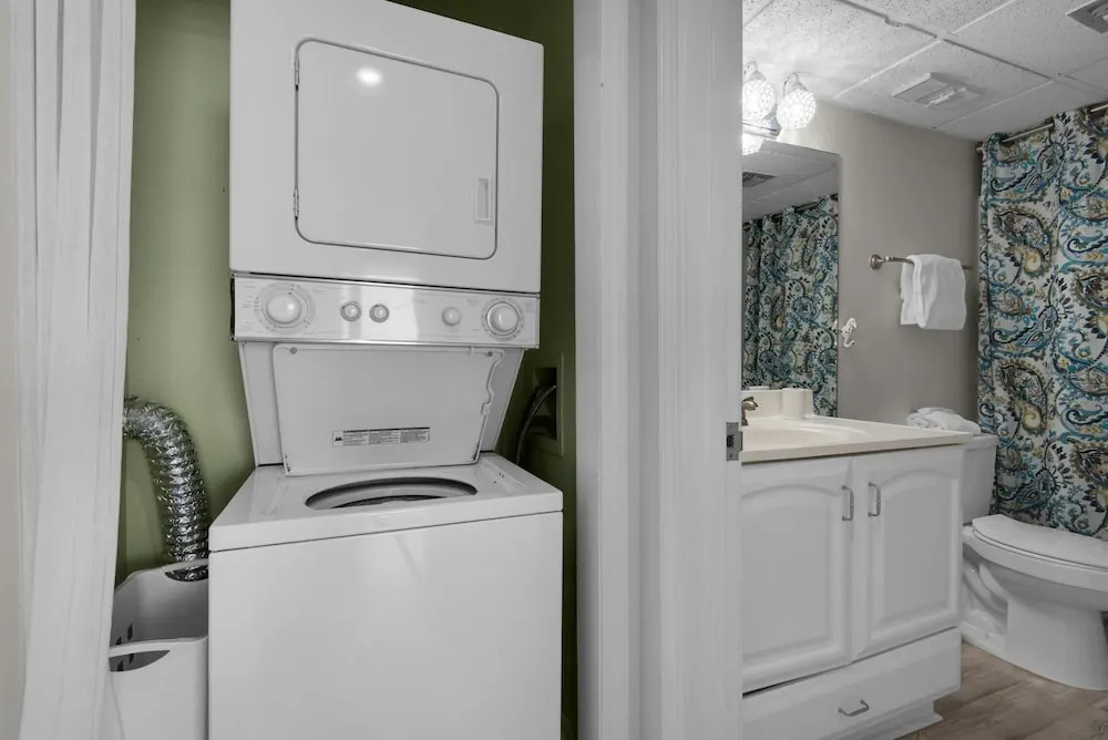 Windward 203 at Edgewater
