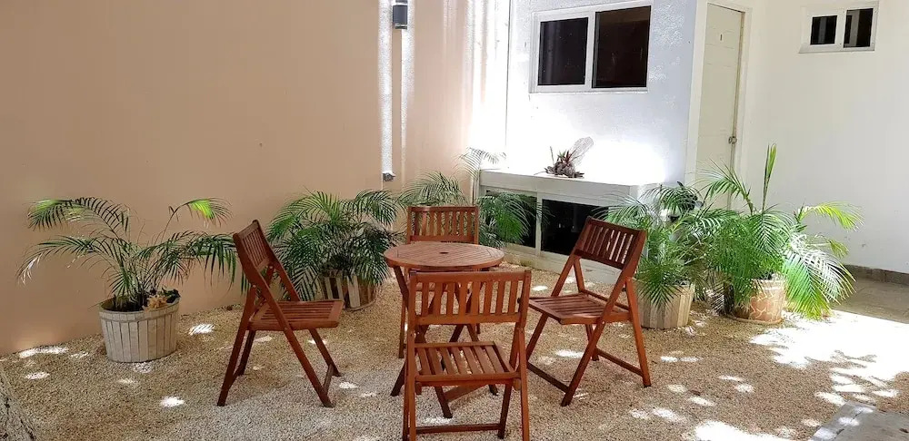Almond Suites