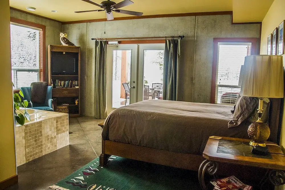 Owlhead Creek Bed and Breakfast