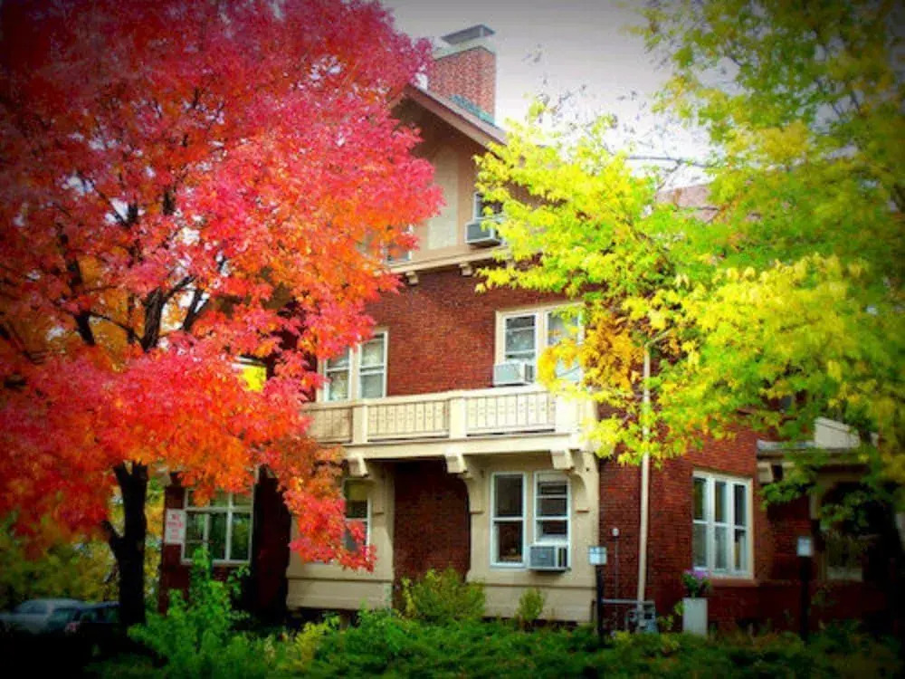 Mendota Lake House Inn