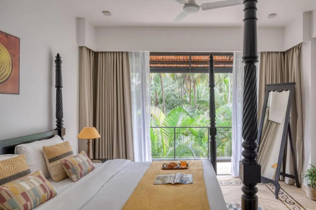 Graceful 1BHK Apartment by tisyastays