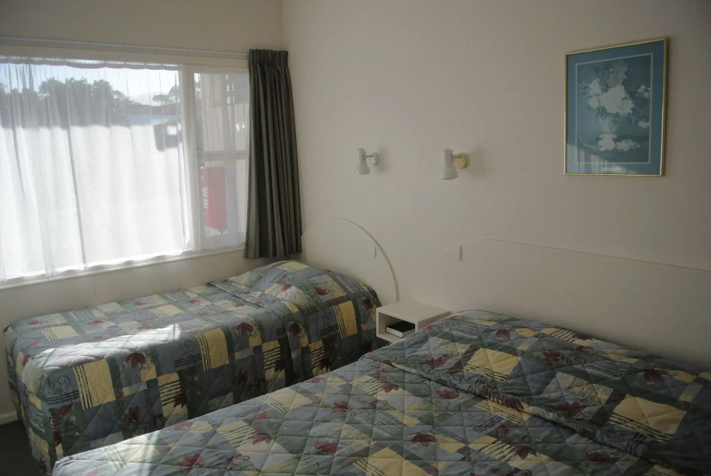 Blue Seas Motel