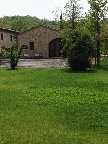 Steccaia Holiday Home