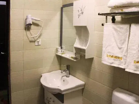 Hong  Yan  Hotel