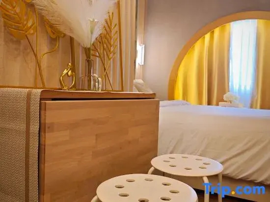 Golden Luxe Condotel, cozy, fast wifi, premium