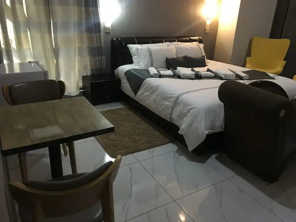 Kanyi Guest House