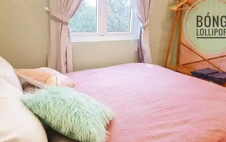 House Of Den & Bong