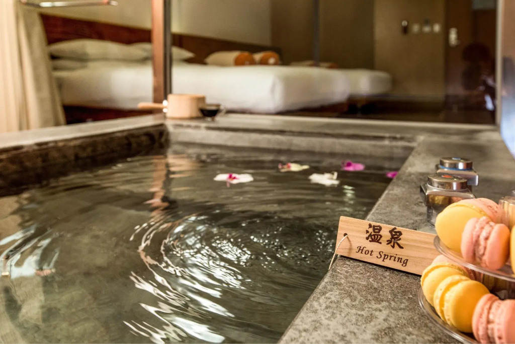 Luminous Hot Spring Resort & SPA