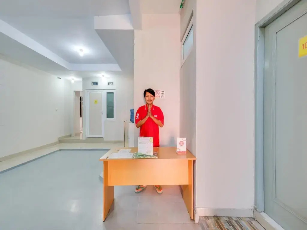 RedDoorz near RS Permata Cirebon