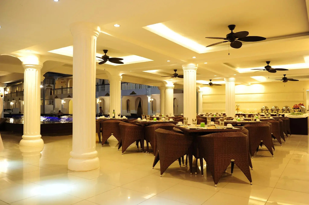 Boracay Summer Palace Hotel