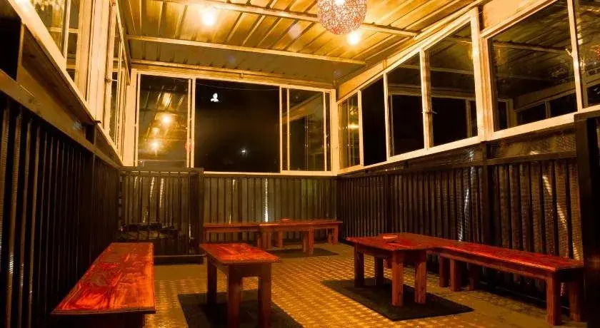 Elephant Shed Tourist Hostel