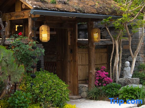 Mountain Cottage | Health Resort and Vacation Bed and Breakfast (Zhongnan Mountain Village)