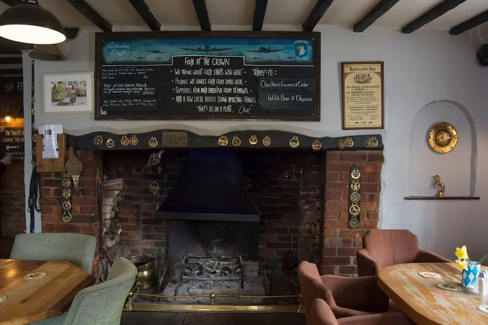 The Crown Aldbourne