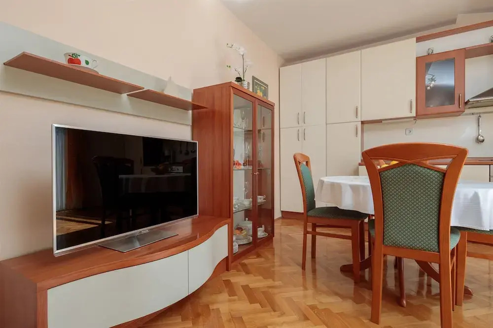 Apartments and Room Alen