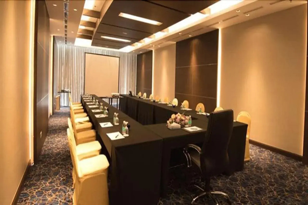Astana Wing - Riverside Majestic Hotel