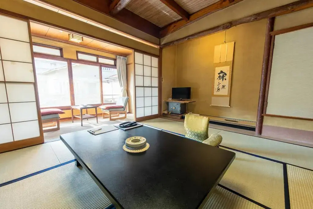 Atami Onsen Yamaki Ryokan