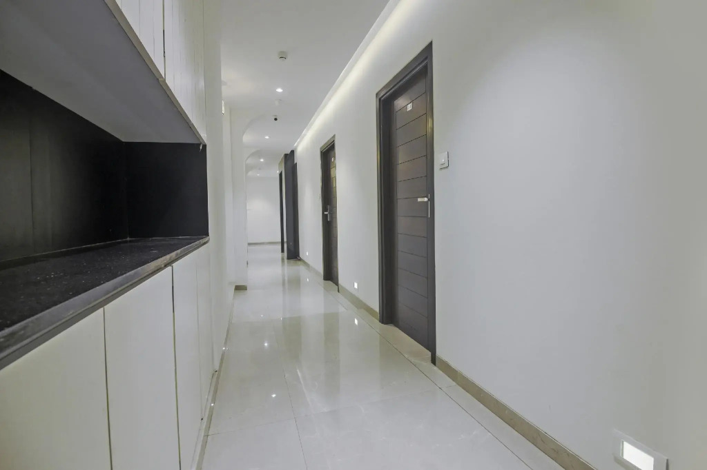 Hotel Flora Suites