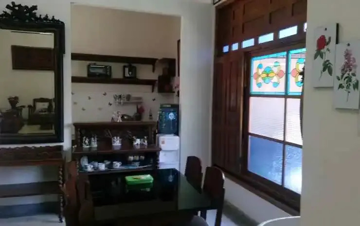 Pension Homestay Bandung