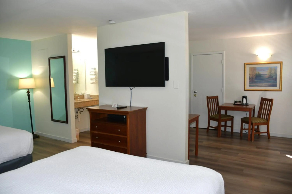 Inn at the Waterpark