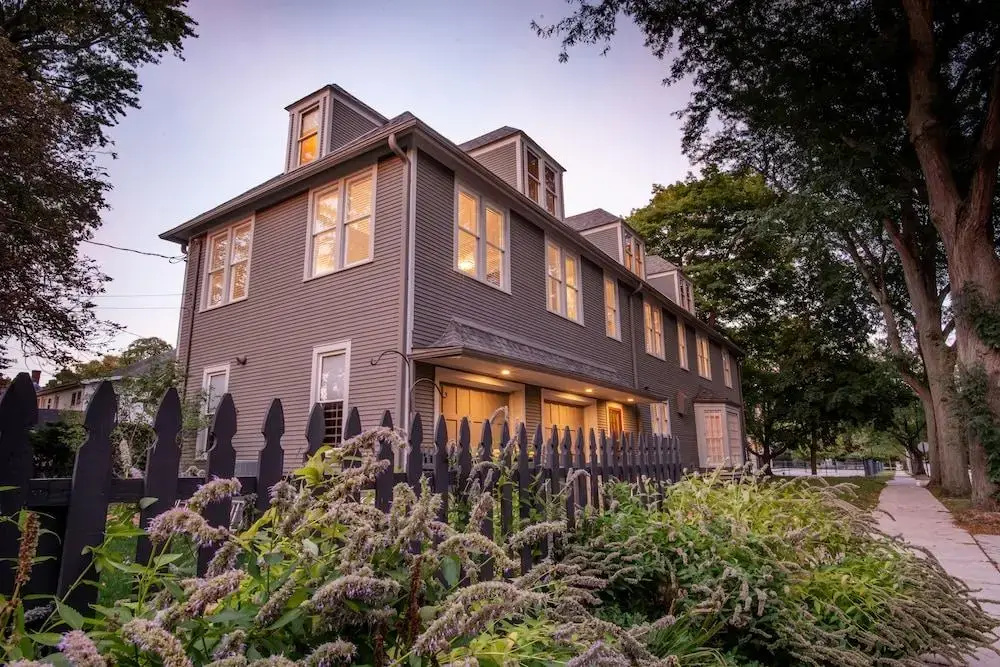 Valparaiso Inn B&B