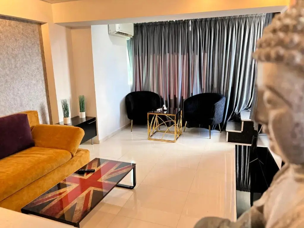 APARTMENT 58 Unirii 75 H1