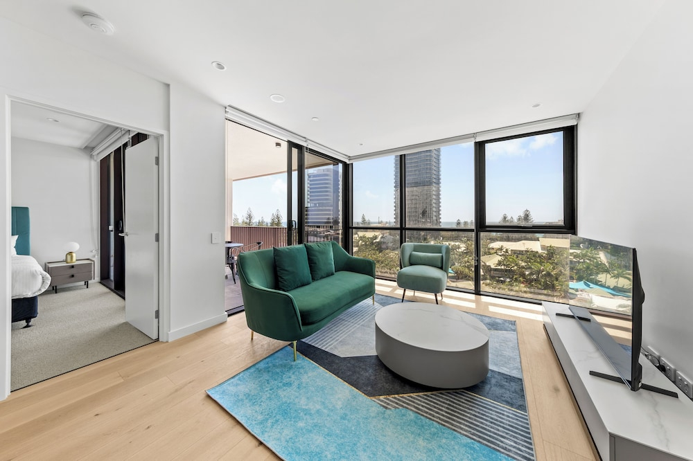 Yves Mermaid Beach Apartments by CLLIX